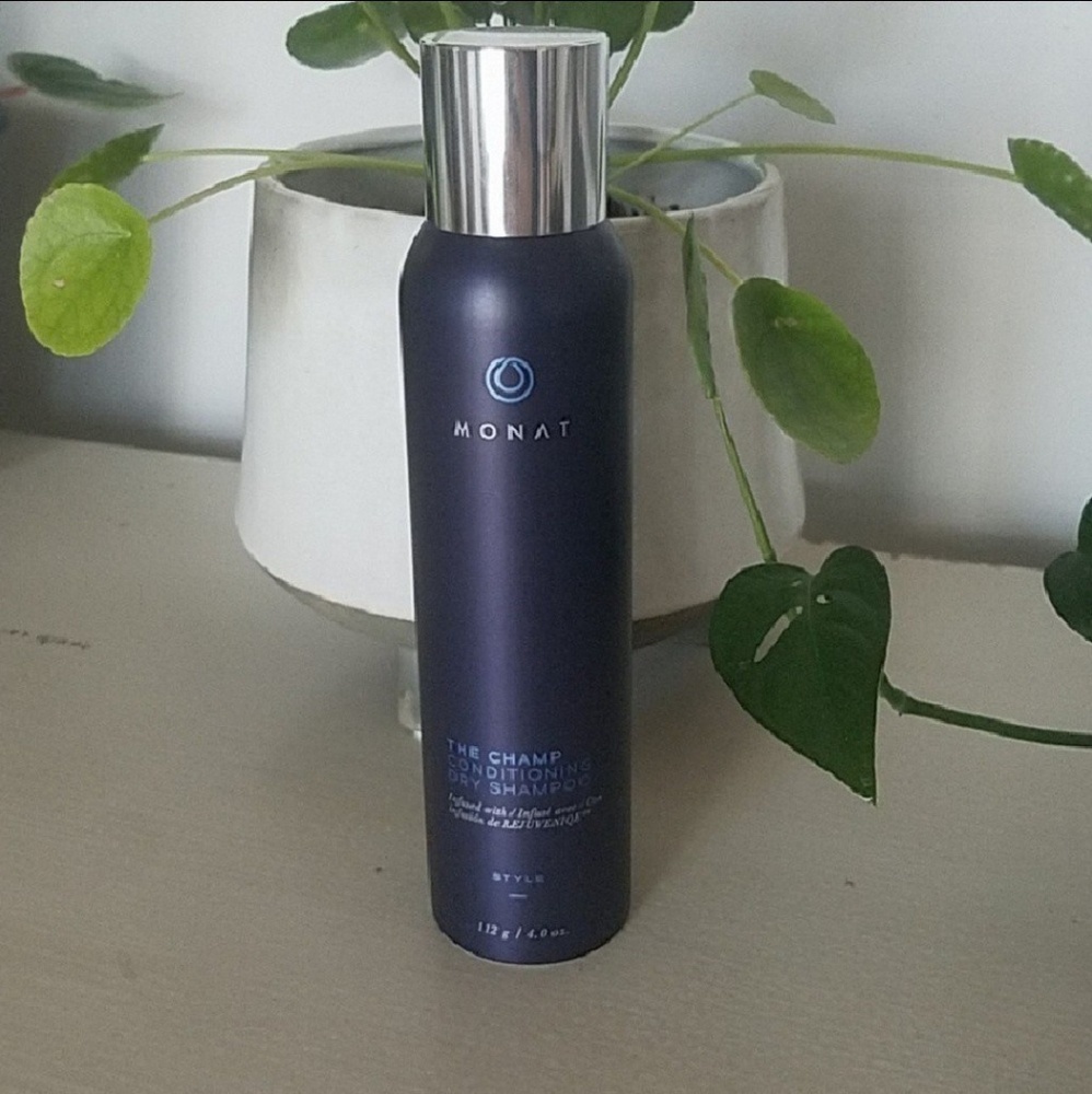 Monat The Champ Dry Shampoo